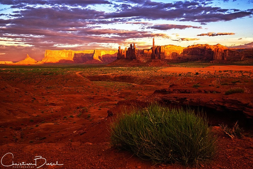 Monument Valley, Last Light on Totem Pole